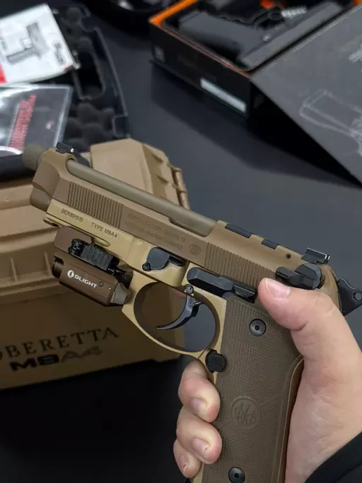 PISTOLA BERETTA M9A4 9mm