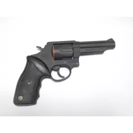 REVOLVER TAURUS 82S .38